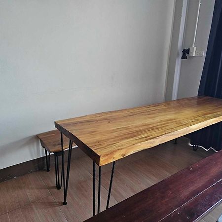 Eq Hostel Thong Sala Luaran gambar