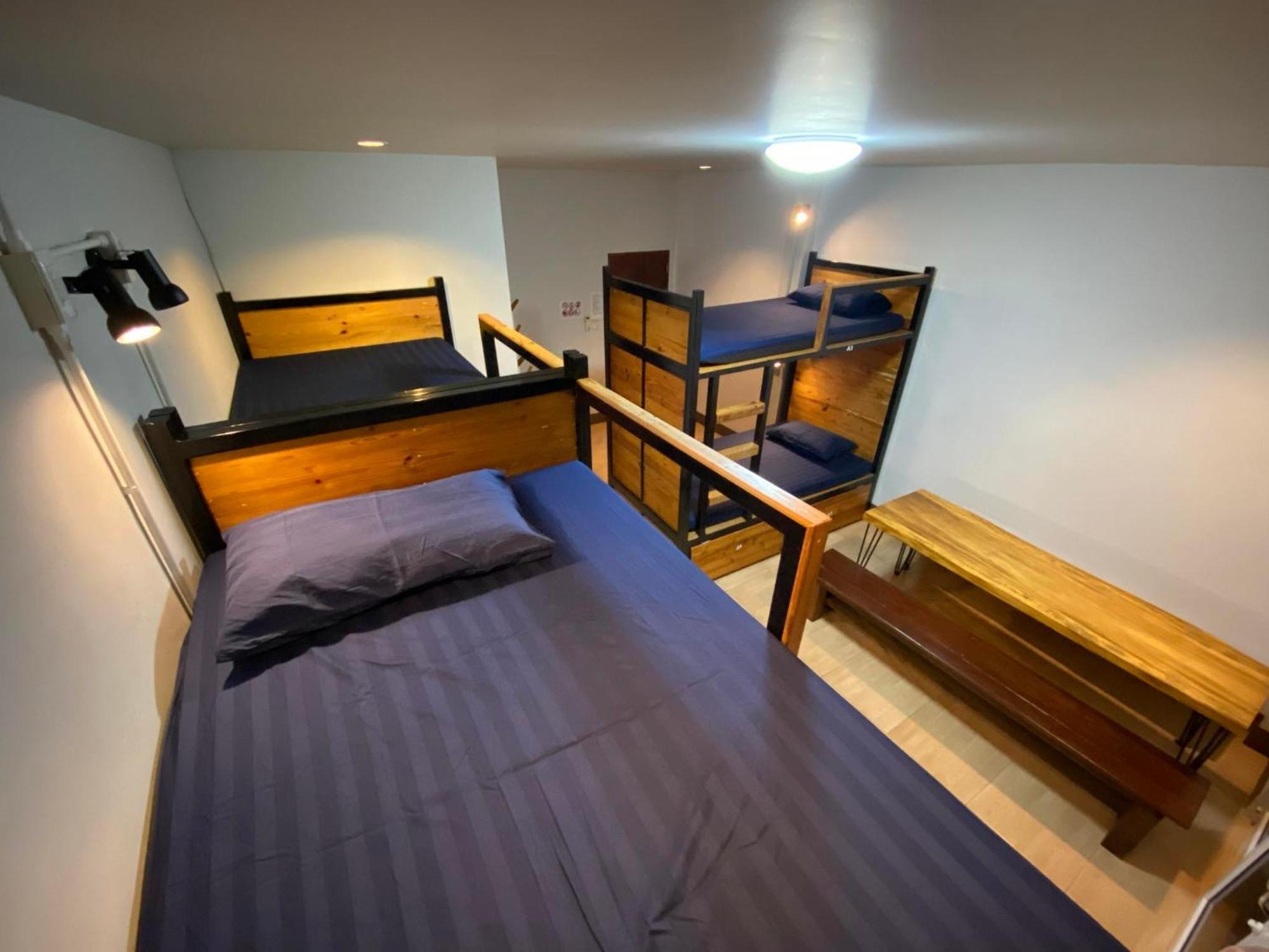 Eq Hostel Thong Sala Luaran gambar